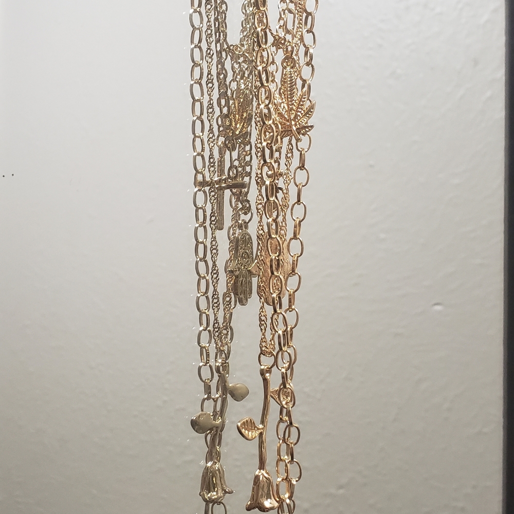 Necklace - Picture 3 of 4